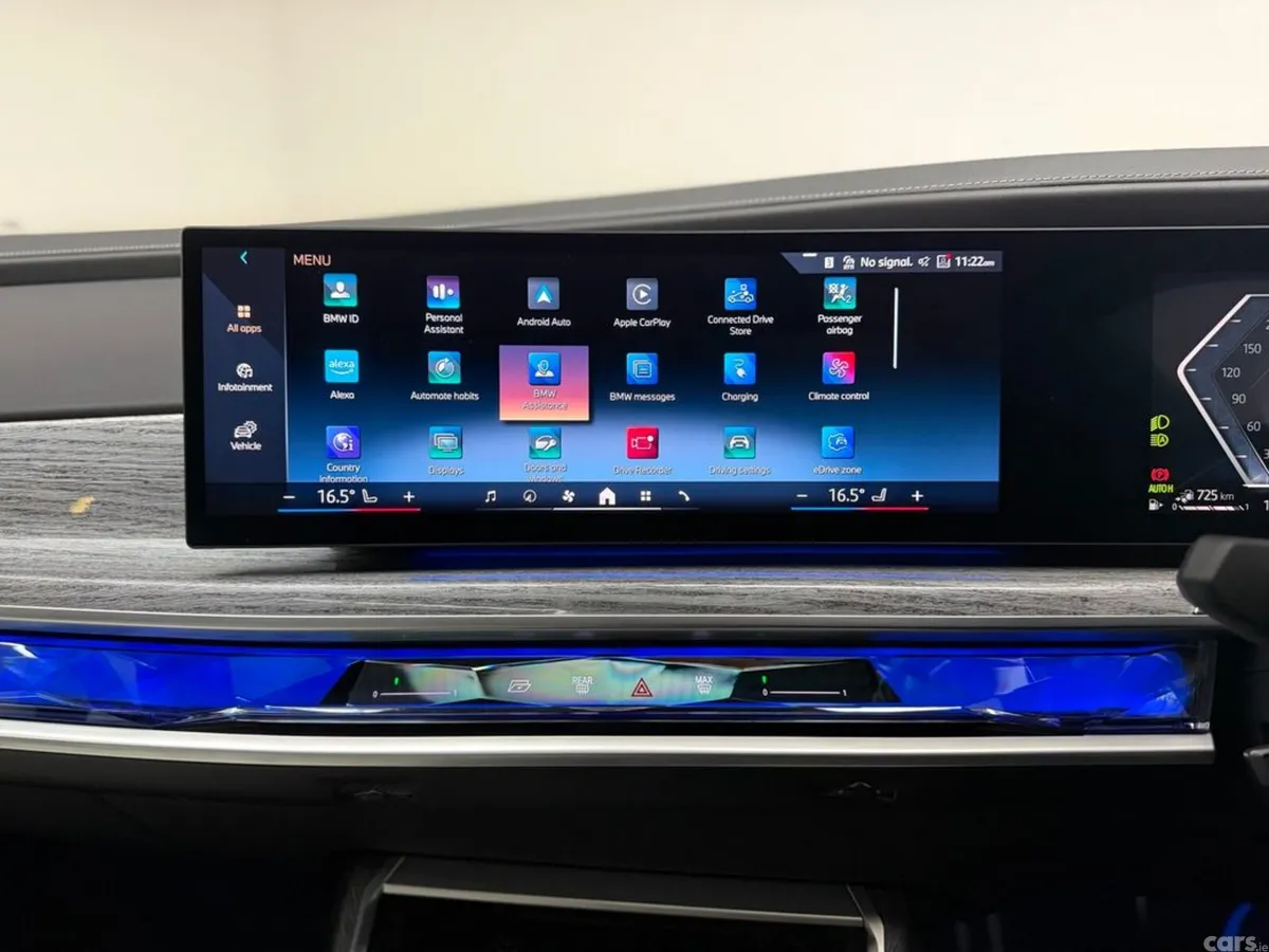 BMW 7-Series Saloon, Petrol Plug-in Hybrid, 2024, Blue