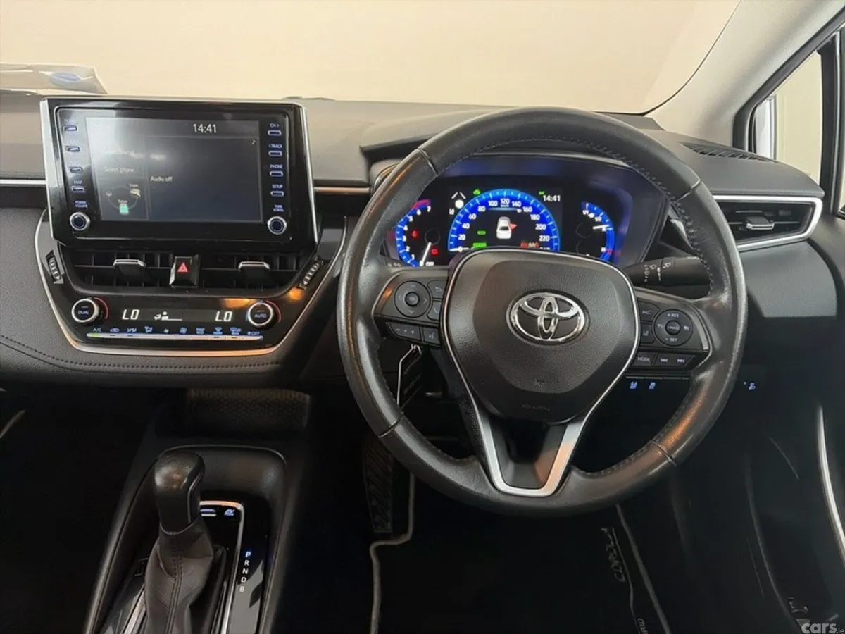 Toyota Corolla Saloon, Petrol Hybrid, 2021, Grey