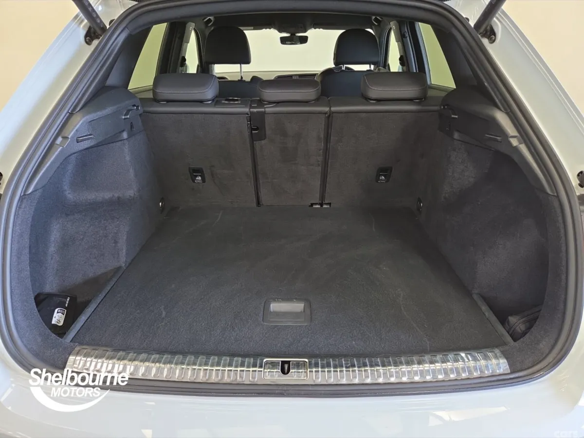 Audi Q3 Estate, Petrol, 2025, White