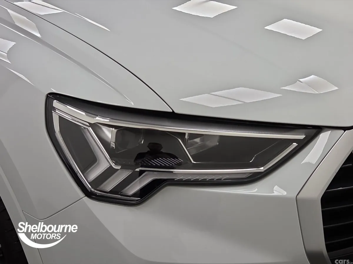 Audi Q3 Estate, Petrol, 2025, White