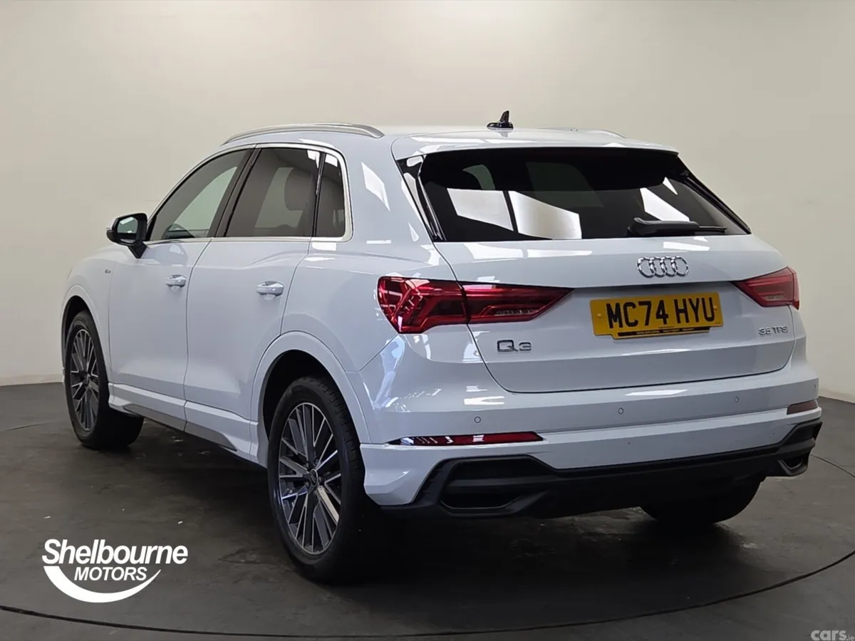 Audi Q3 Estate, Petrol, 2025, White