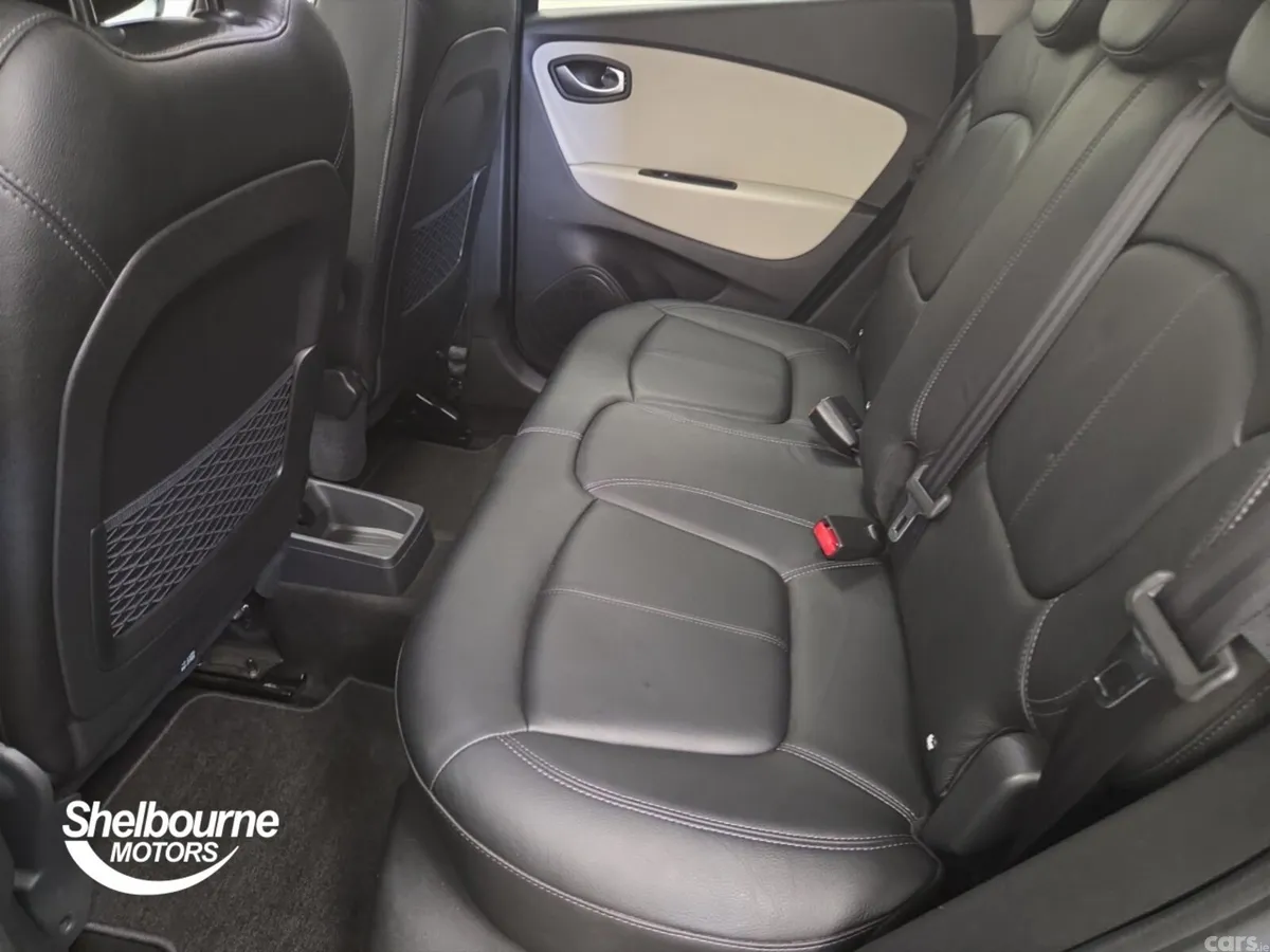 Renault Captur Hatchback, Petrol, 2019, Blue