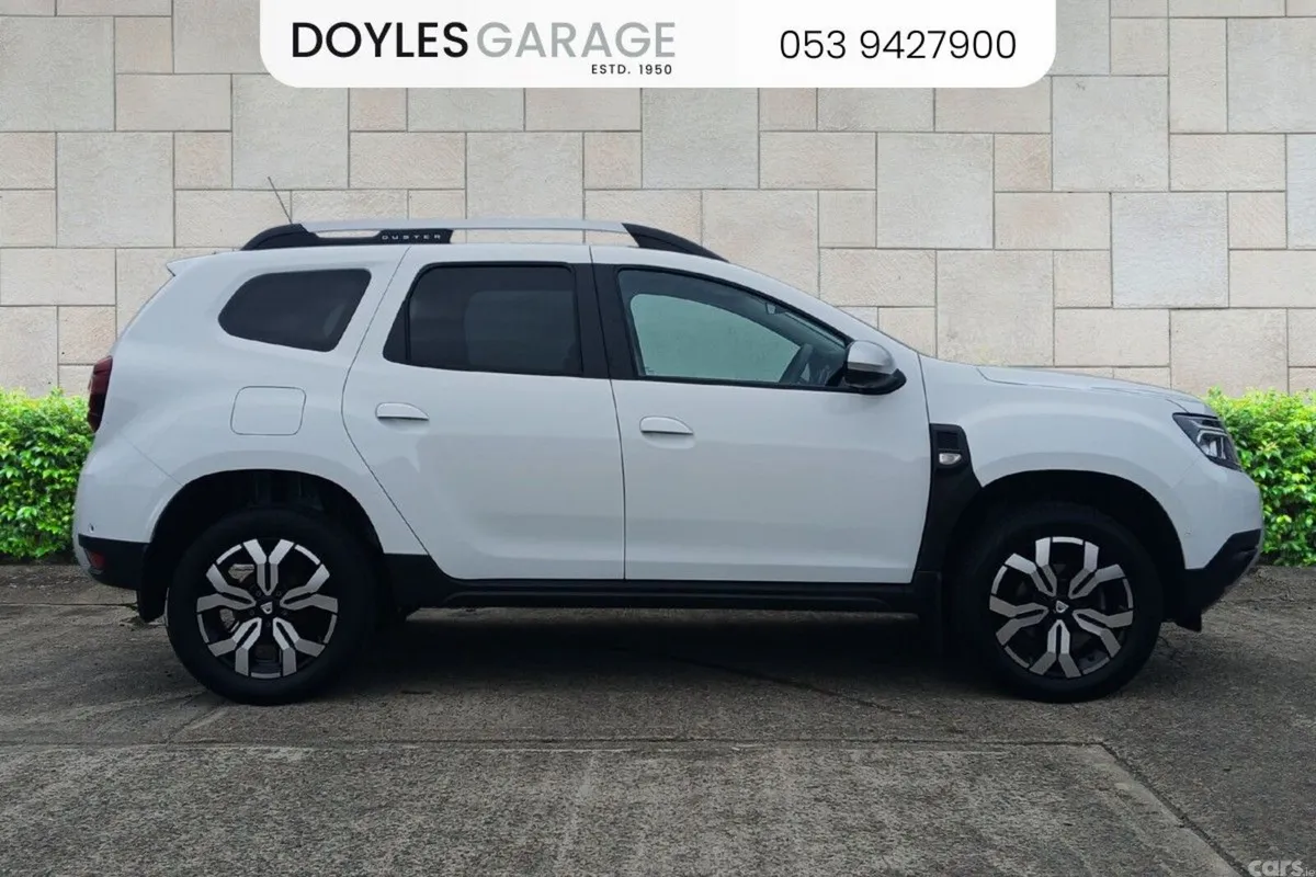 Dacia Duster SUV, Petrol, 2022, White