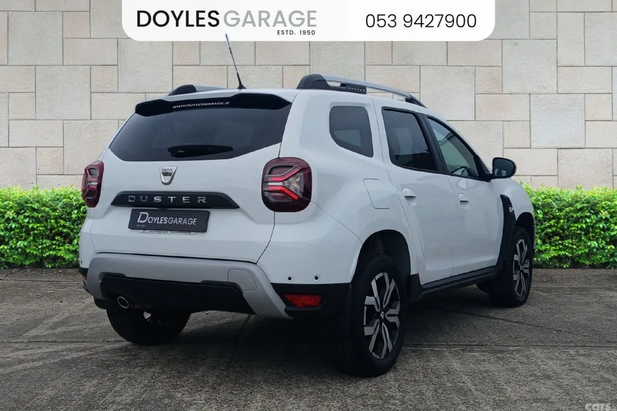 Dacia Duster SUV, Petrol, 2022, White