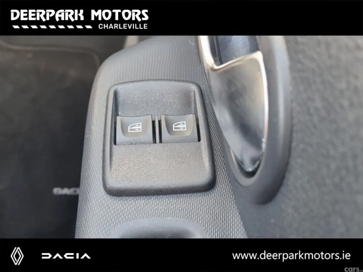 Dacia Sandero Stepway Hatchback, Petrol, 2020, White