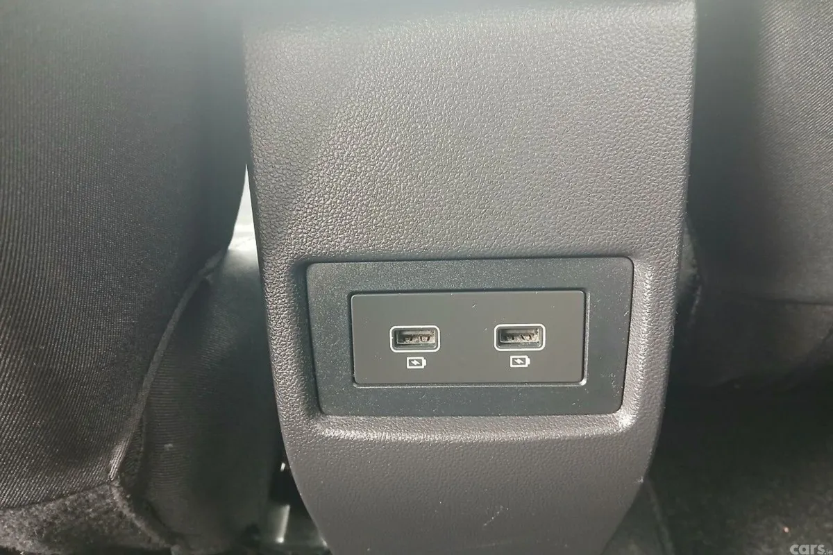 Dacia Duster SUV, Petrol, 2022, White