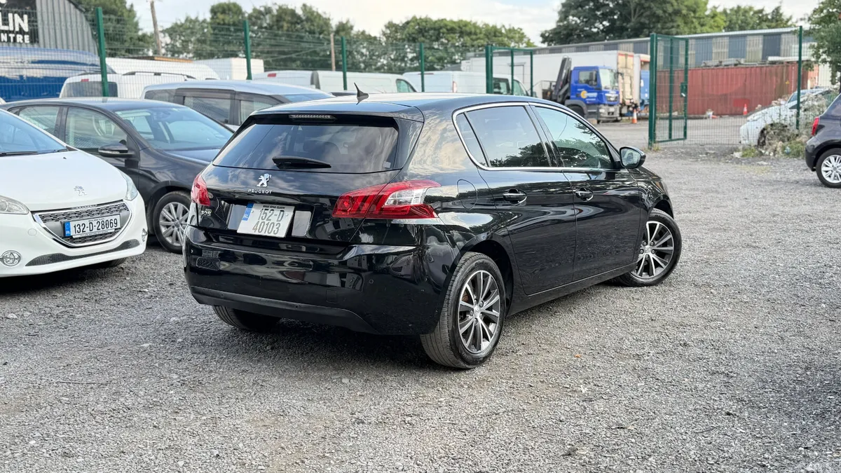 Peugeot 308 Hatchback, Petrol, 2015, Black