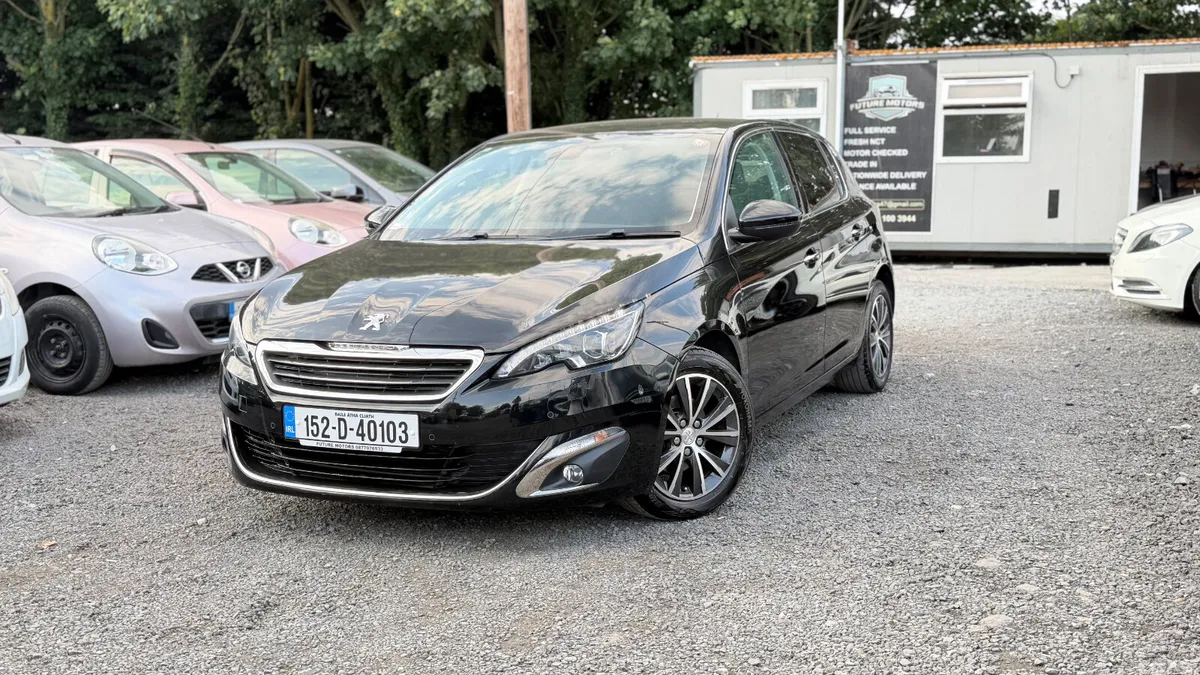Peugeot 308 Hatchback, Petrol, 2015, Black