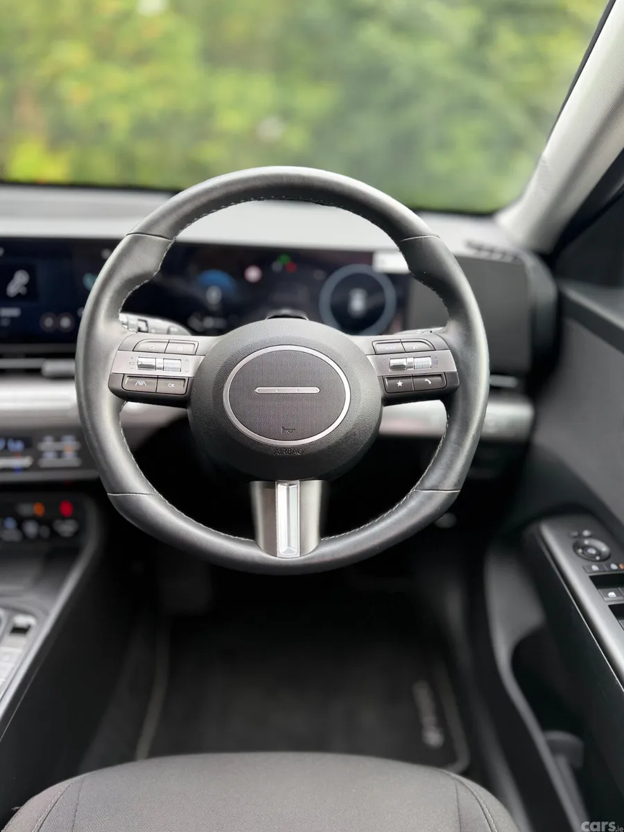 Hyundai KONA MPV, Petrol, 2025, Grey