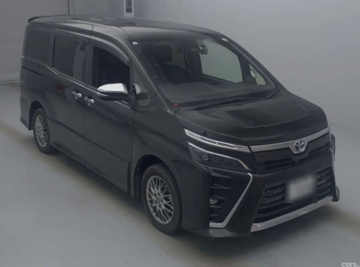 Toyota Voxy MPV, Petrol Hybrid, 2021, Black