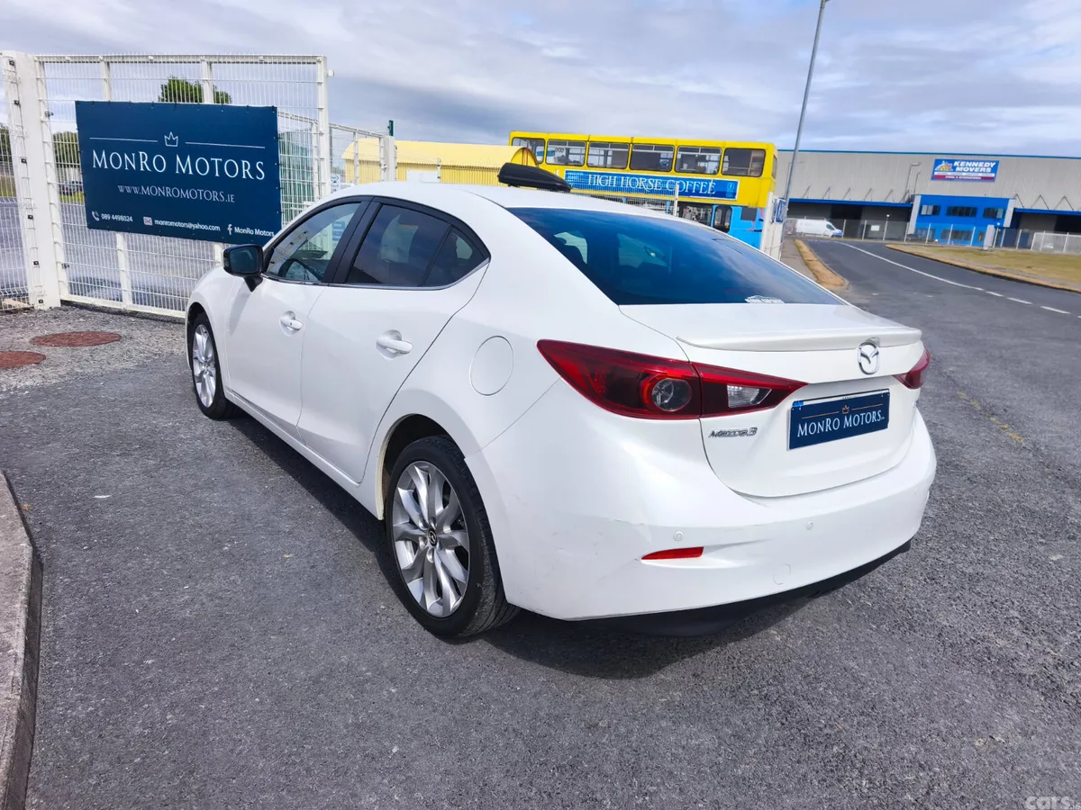 Mazda Mazda3 Saloon, Diesel, 2015, White