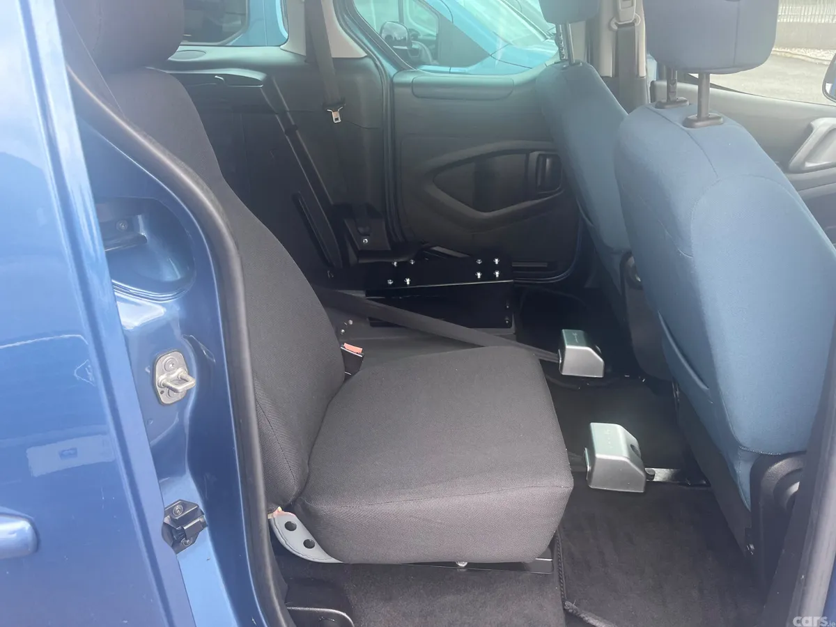 Citroen Berlingo MPV, Diesel, 2018, Blue