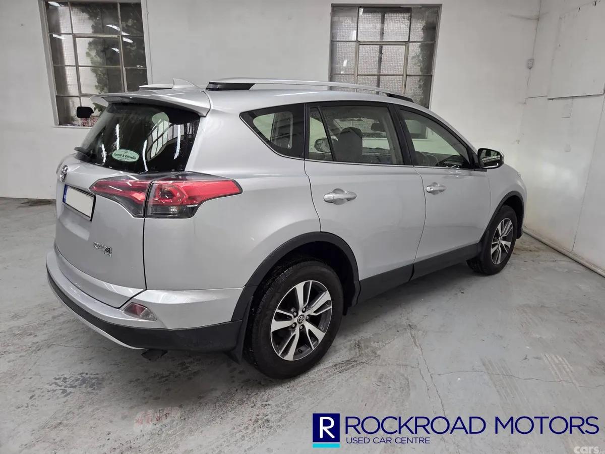 Toyota RAV4 SUV, Diesel, 2016, Silver