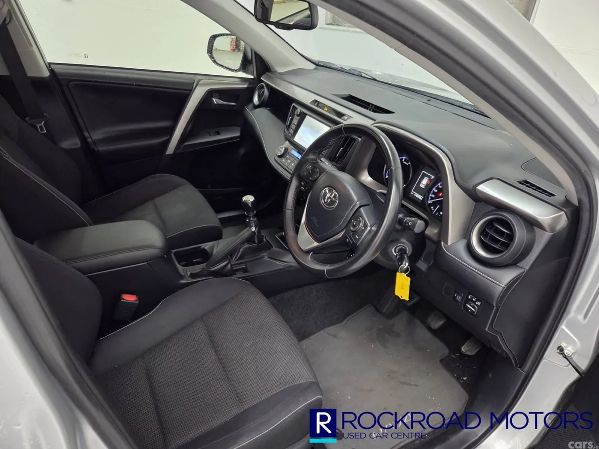 Toyota RAV4 SUV, Diesel, 2016, Silver