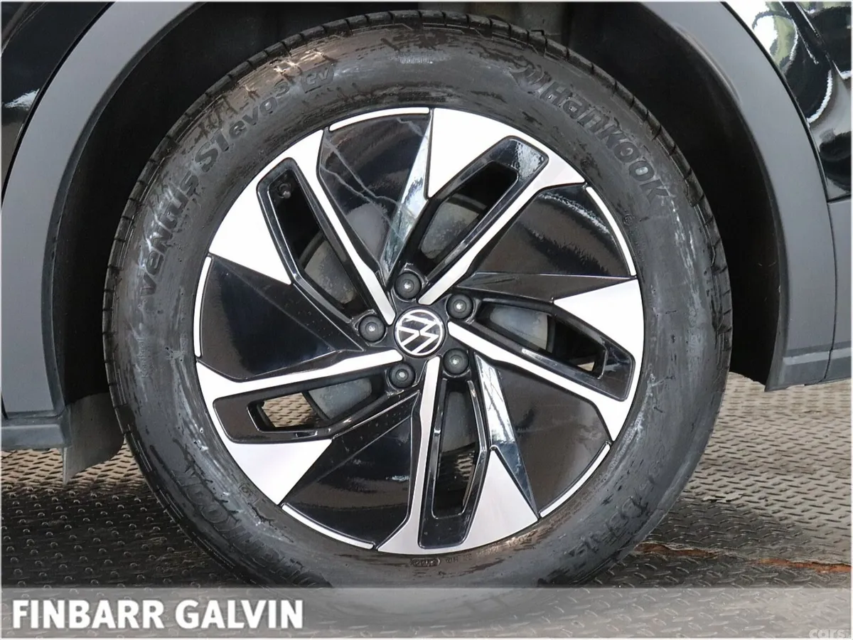 Volkswagen ID.4 Estate, Electric, 2023, Black