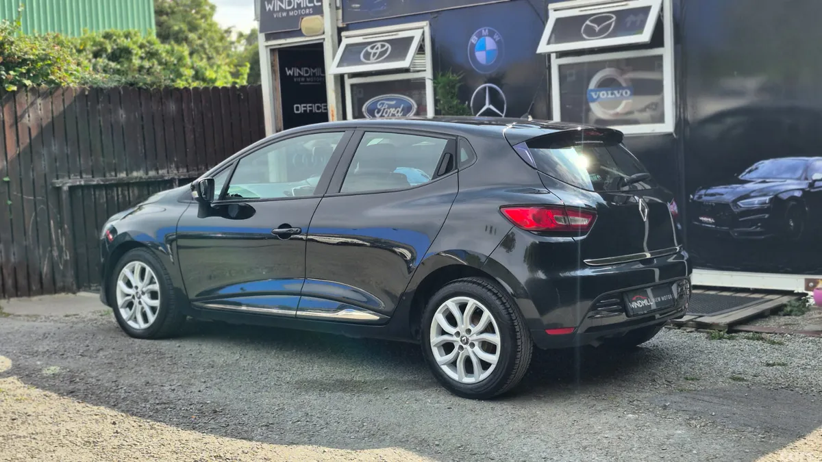 Renault Clio Hatchback, Diesel, 2018, Black