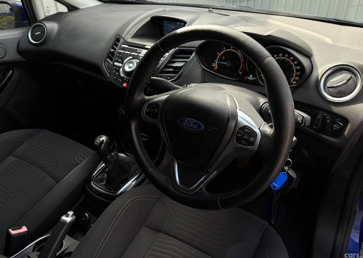 Ford Fiesta Hatchback, Petrol, 2015, Blue