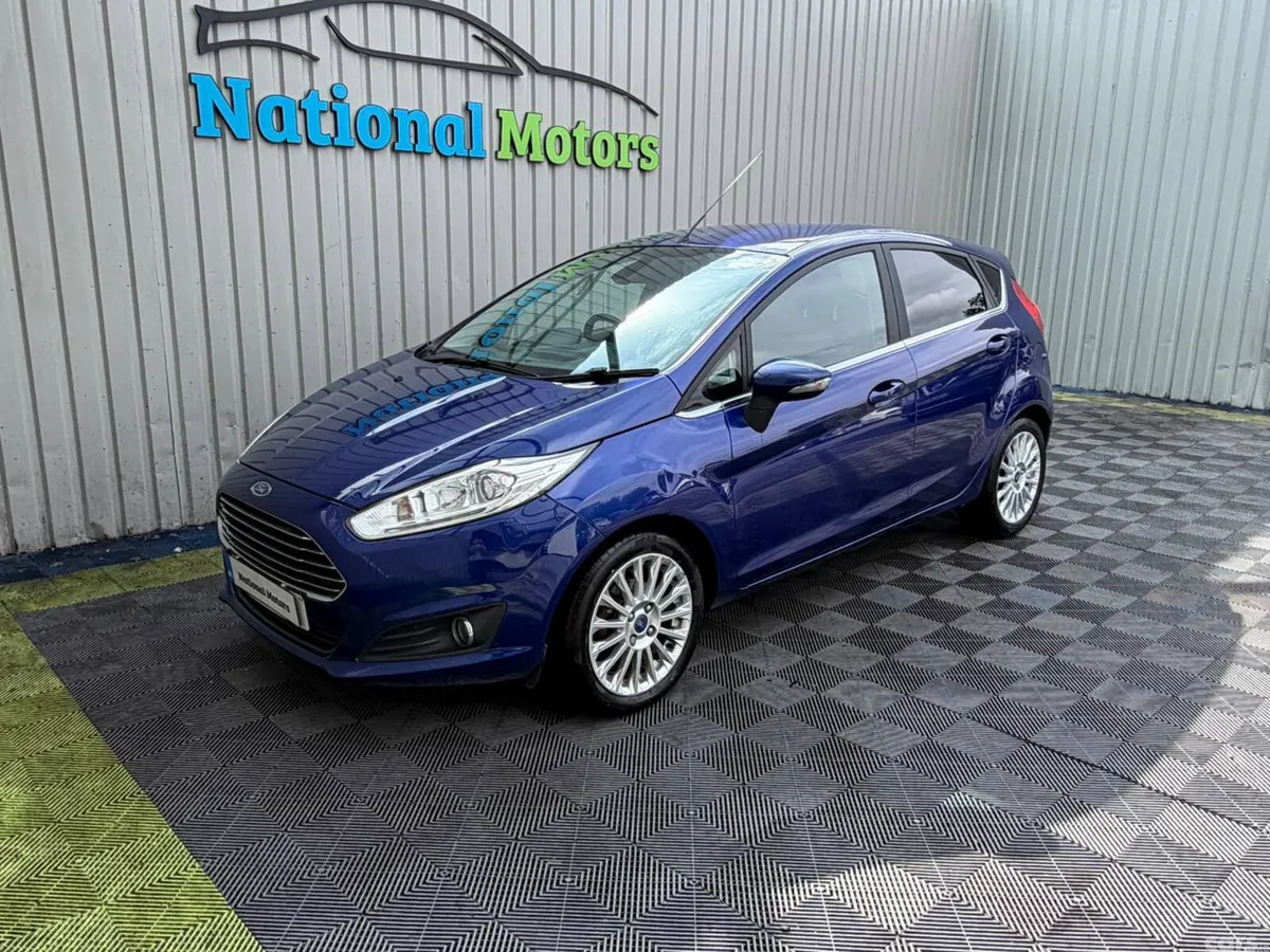 Ford Fiesta Hatchback, Petrol, 2015, Blue