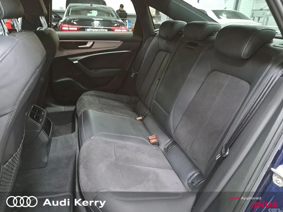 Audi A6 Saloon, Petrol Plug-in Hybrid, 2021, Blue