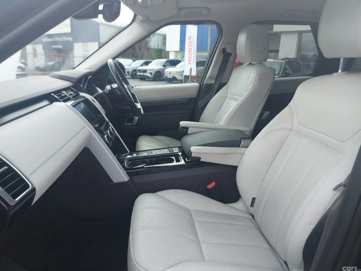 Land Rover Discovery SUV, Diesel, 2017, Black