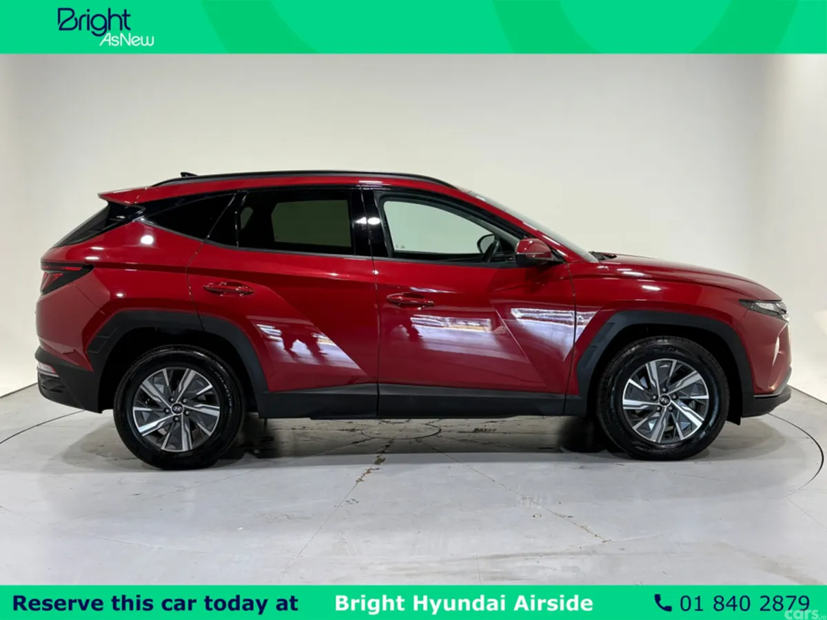 Hyundai Tucson MPV, Petrol Hybrid, 2023, Red