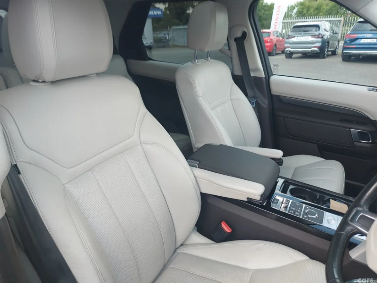 Land Rover Discovery SUV, Diesel, 2017, Black