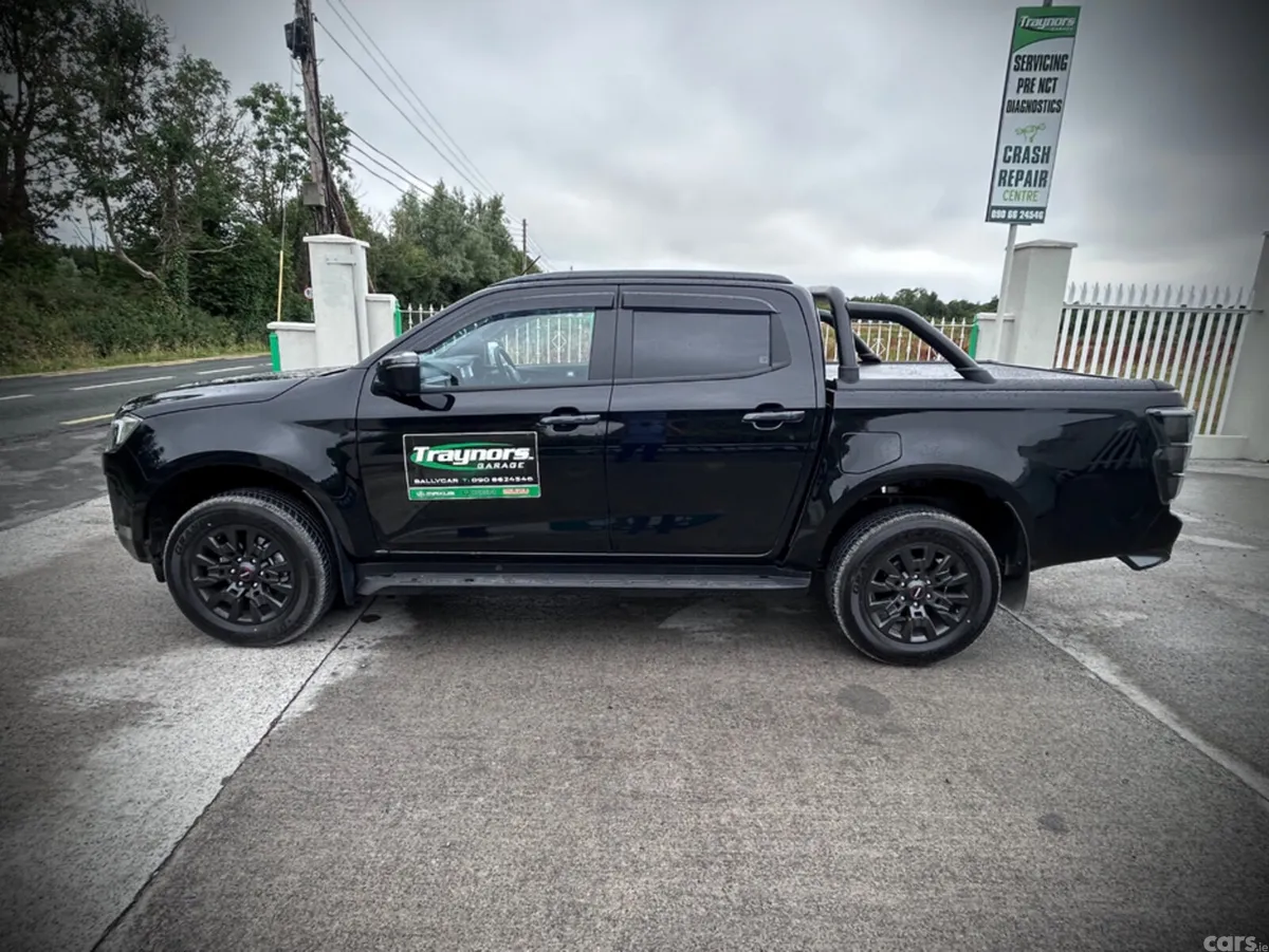 Isuzu D-Max Pick Up, Diesel, 2026, Black