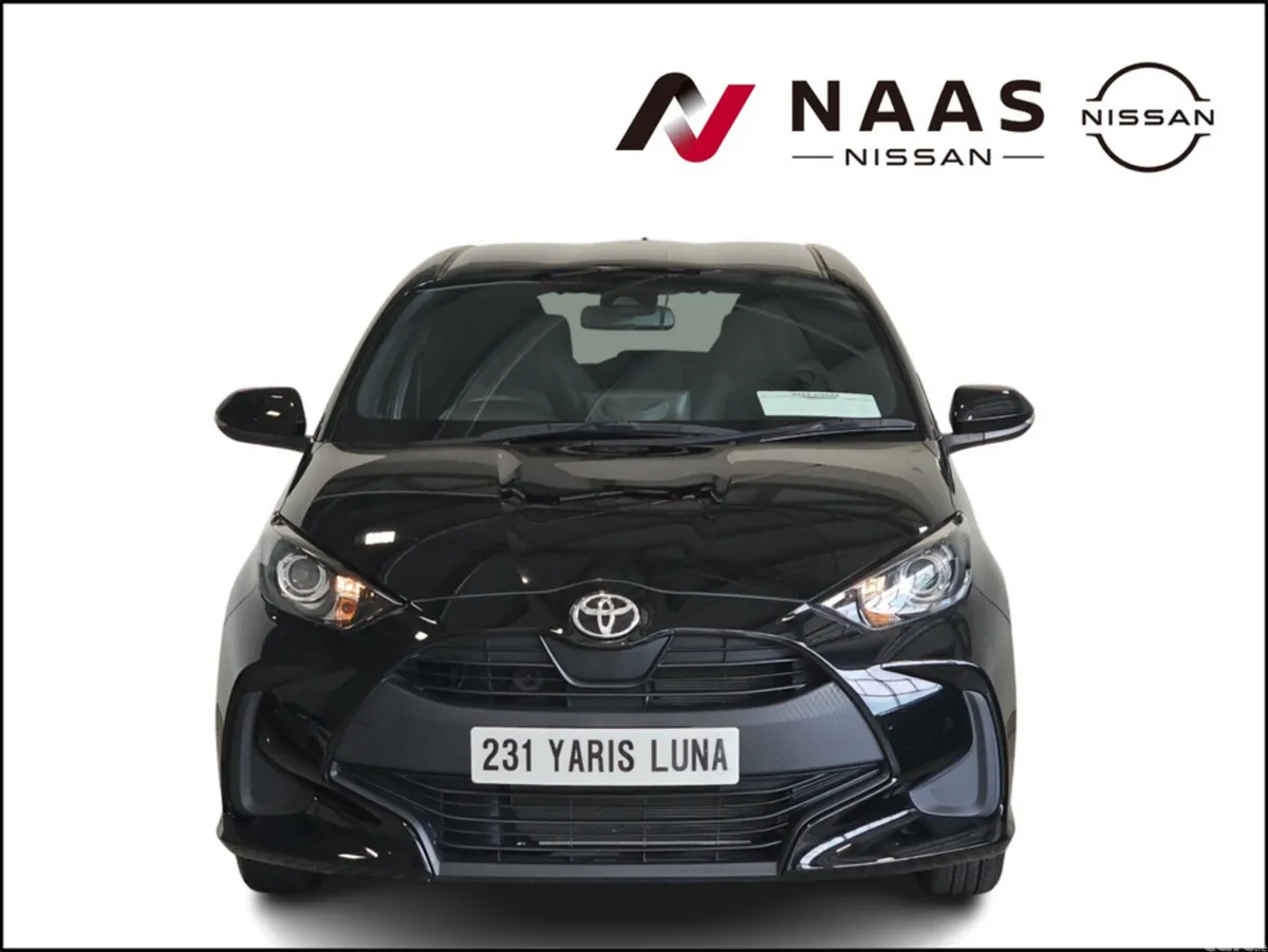 Toyota Yaris Hatchback, Petrol, 2023, Black