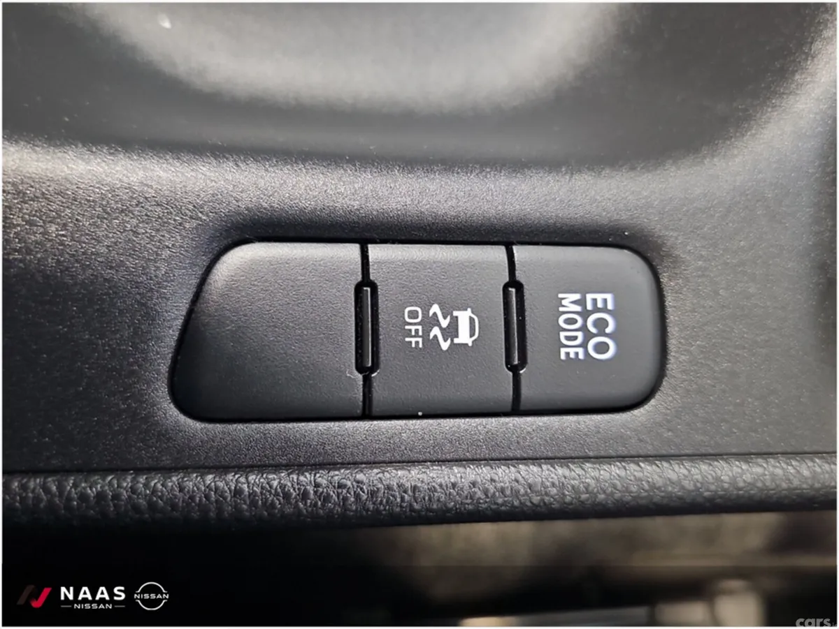 Toyota Yaris Hatchback, Petrol, 2023, Black