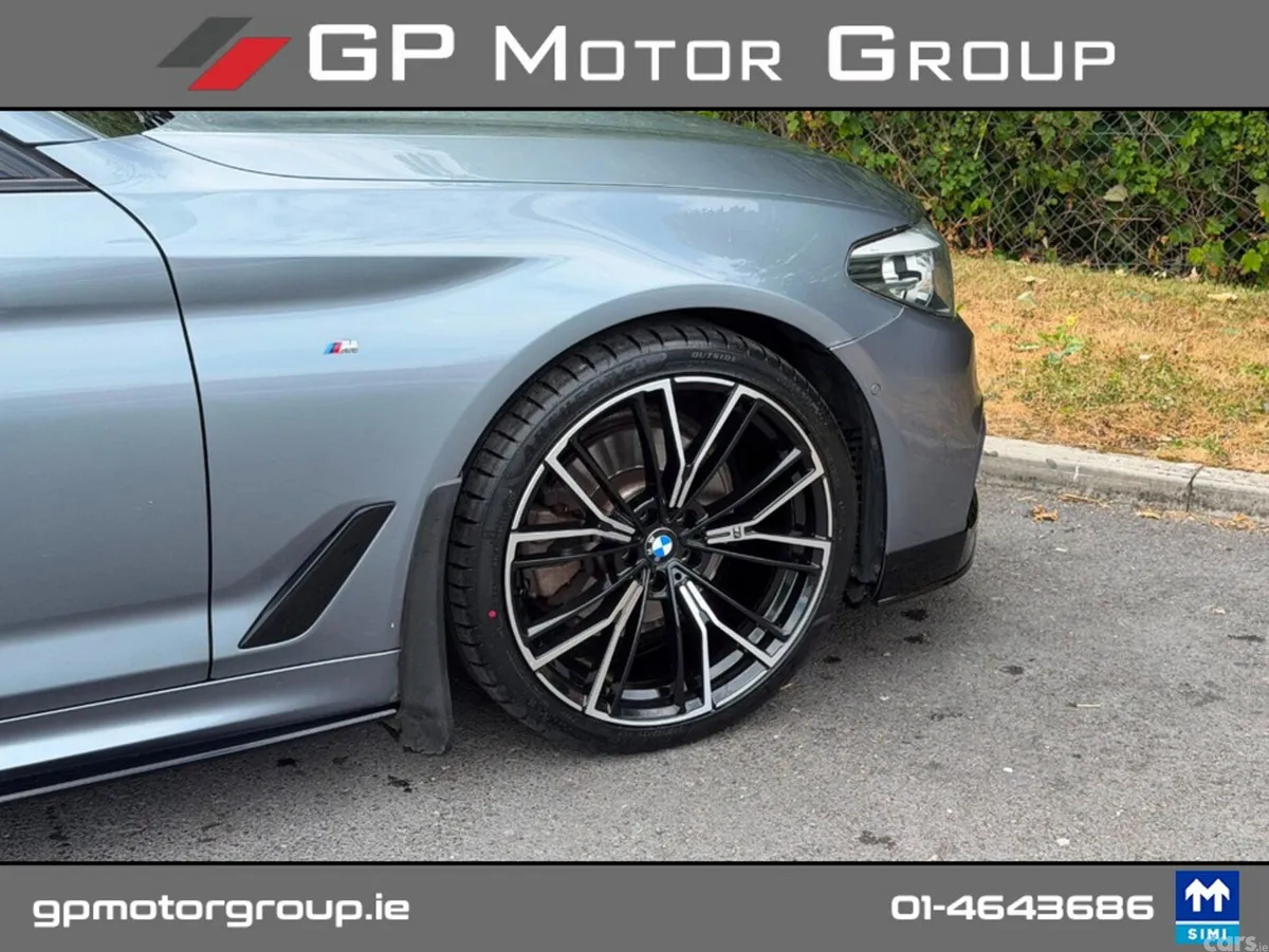 BMW 5-Series Saloon, Diesel, 2018, Blue