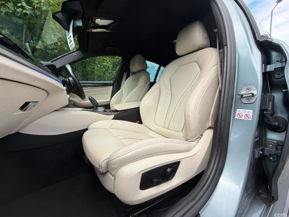 BMW 5-Series Saloon, Diesel, 2018, Blue