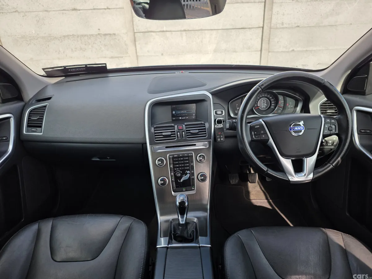 Volvo XC60 SUV, Diesel, 2016, Black
