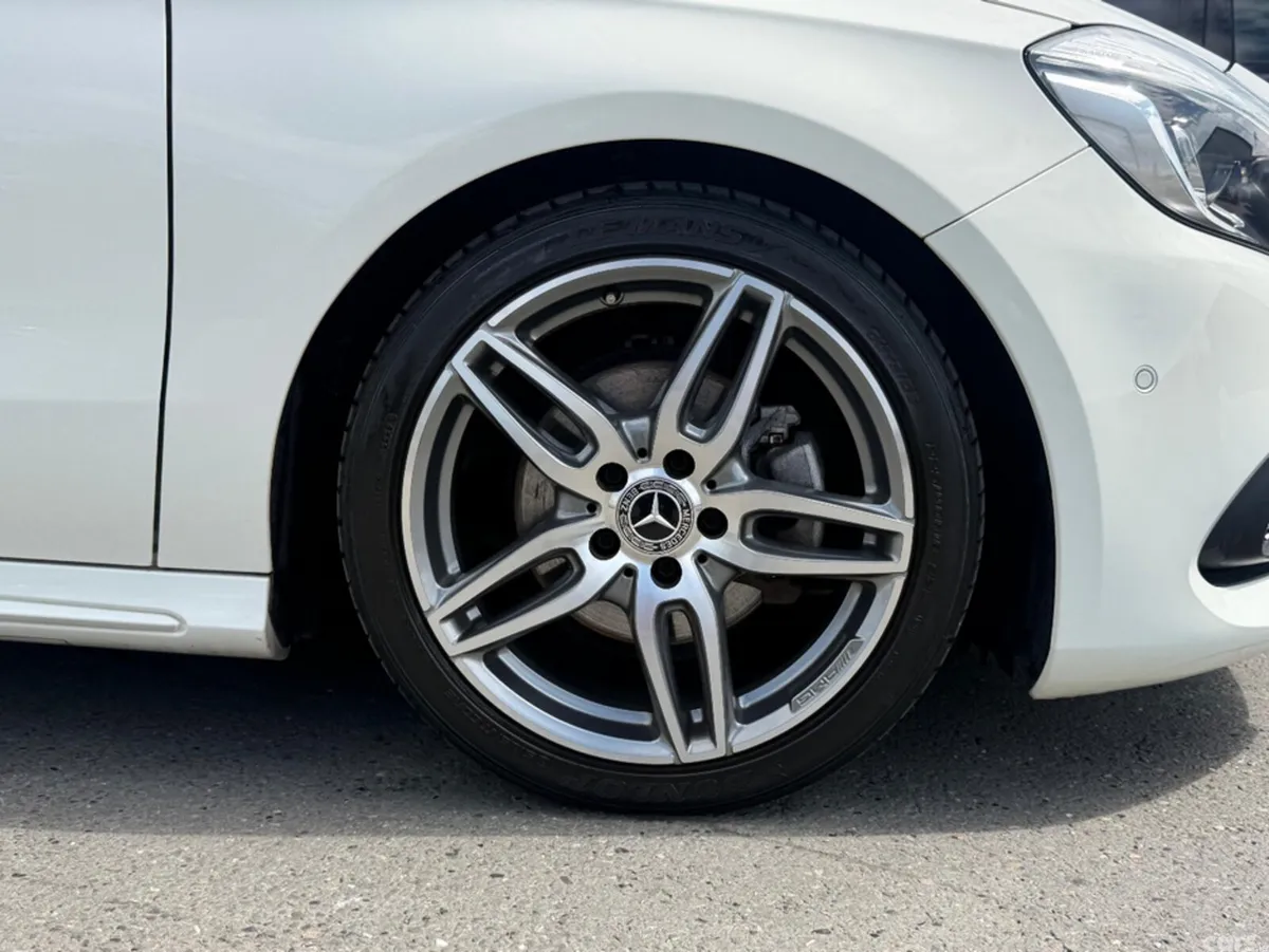 Mercedes-Benz A-Class Hatchback, Petrol, 2018, White