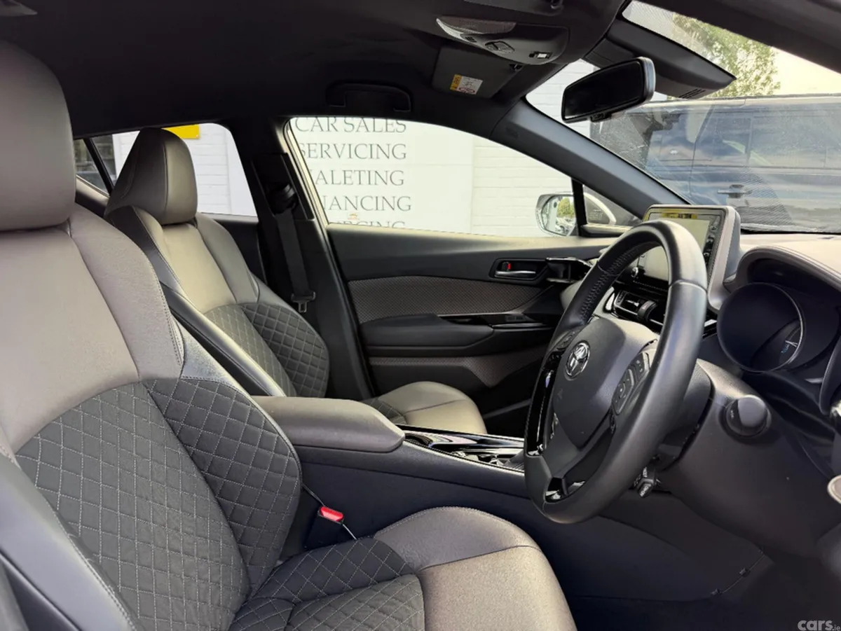 Toyota C-HR Hatchback, Petrol Hybrid, 2020, Silver