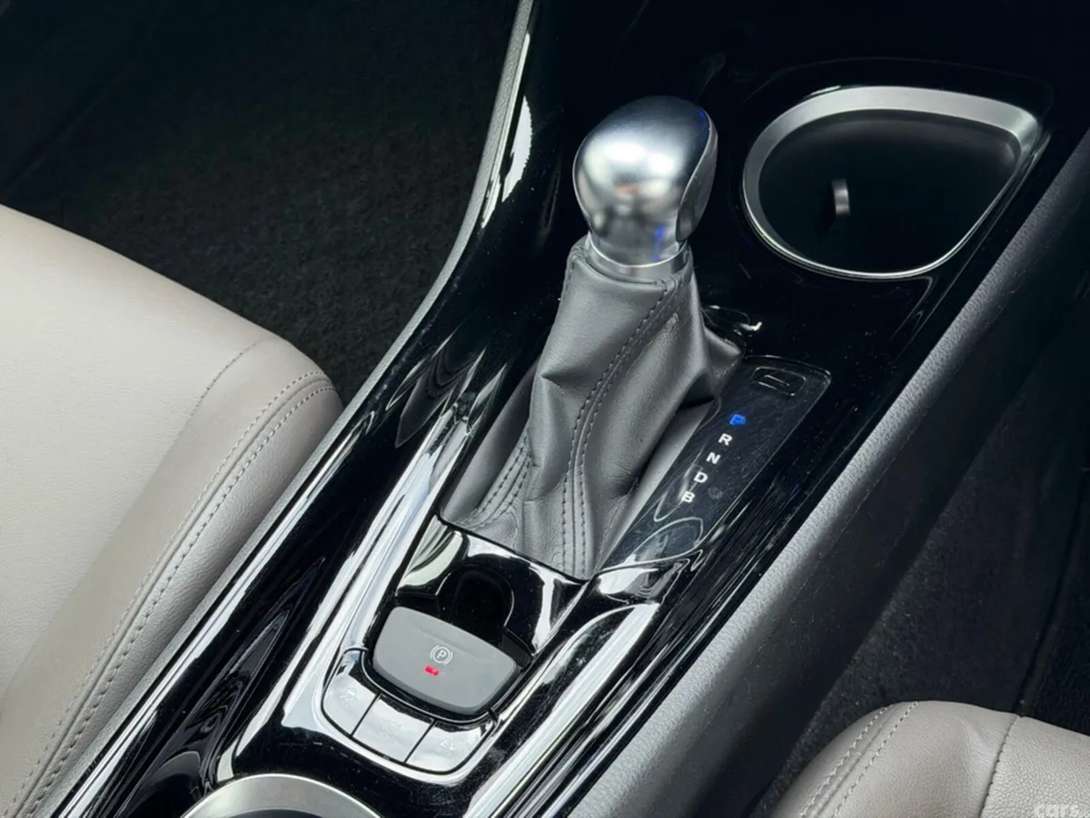 Toyota C-HR Hatchback, Petrol Hybrid, 2020, Silver
