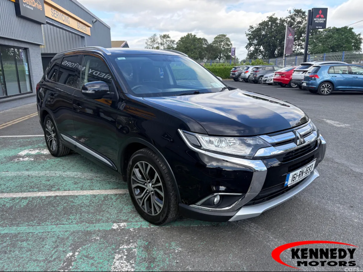 Mitsubishi Outlander Estate, Diesel, 2016, Black