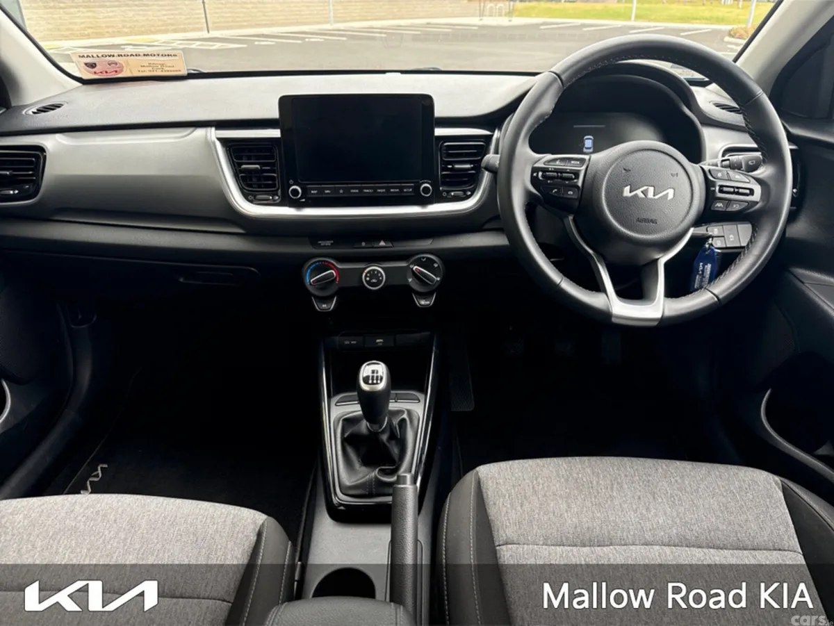 Kia Stonic SUV, Petrol, 2024, Blue