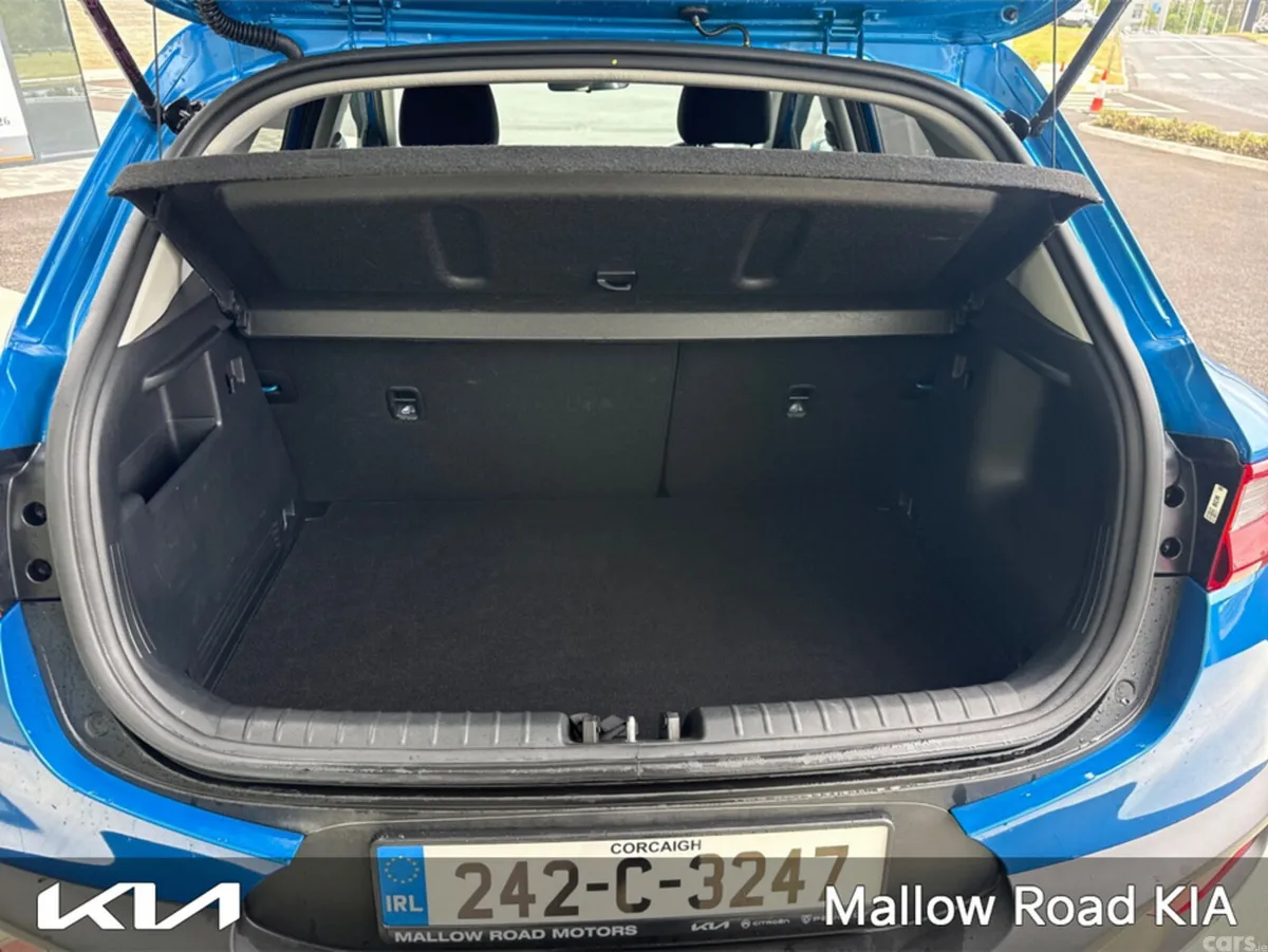 Kia Stonic SUV, Petrol, 2024, Blue