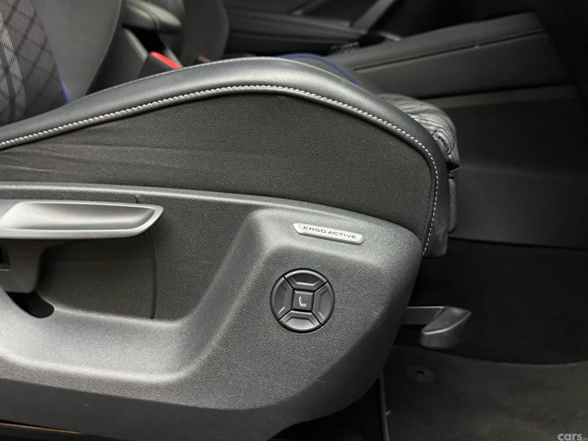 Volkswagen Tiguan SUV, Petrol Plug-in Hybrid, 2024, Grey