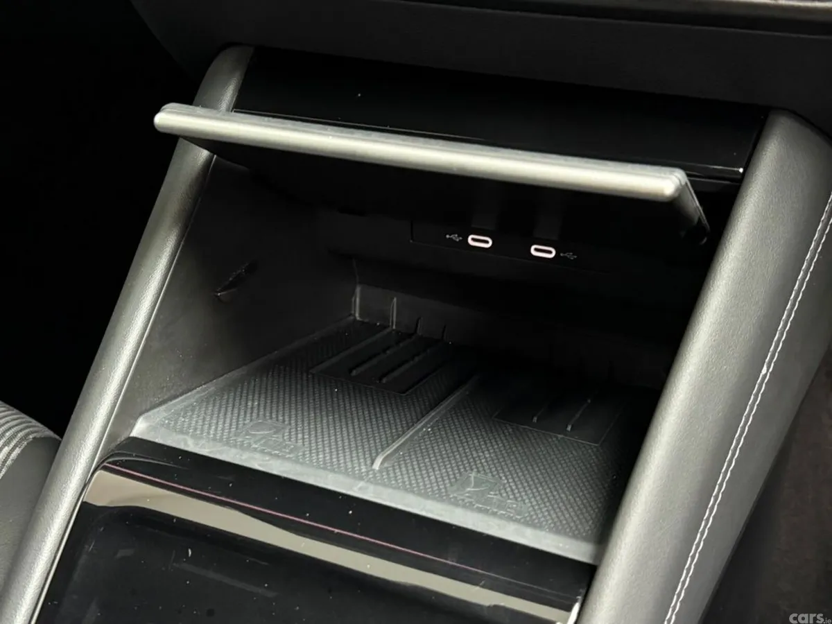 Volkswagen Tiguan SUV, Petrol Plug-in Hybrid, 2024, Grey