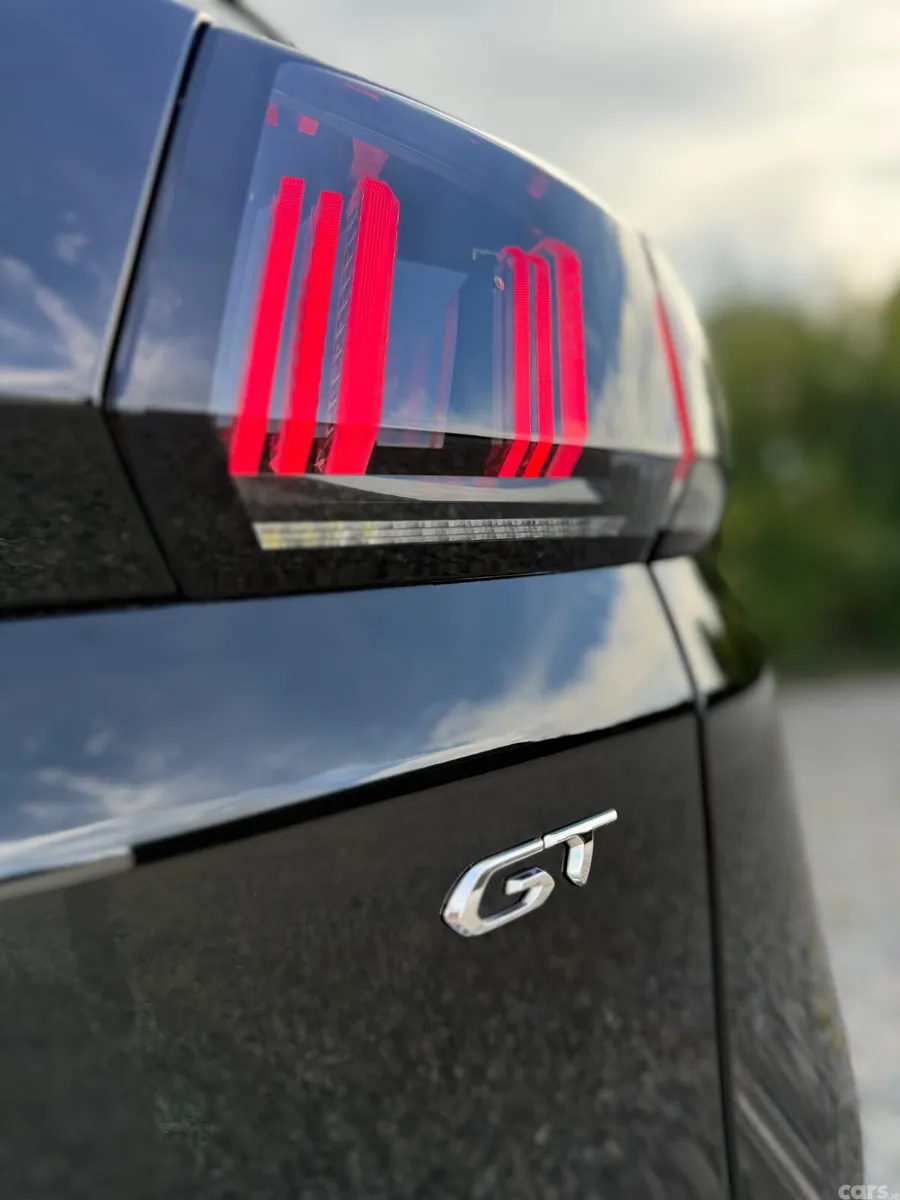 Peugeot 3008 MPV, Diesel, 2024, Black