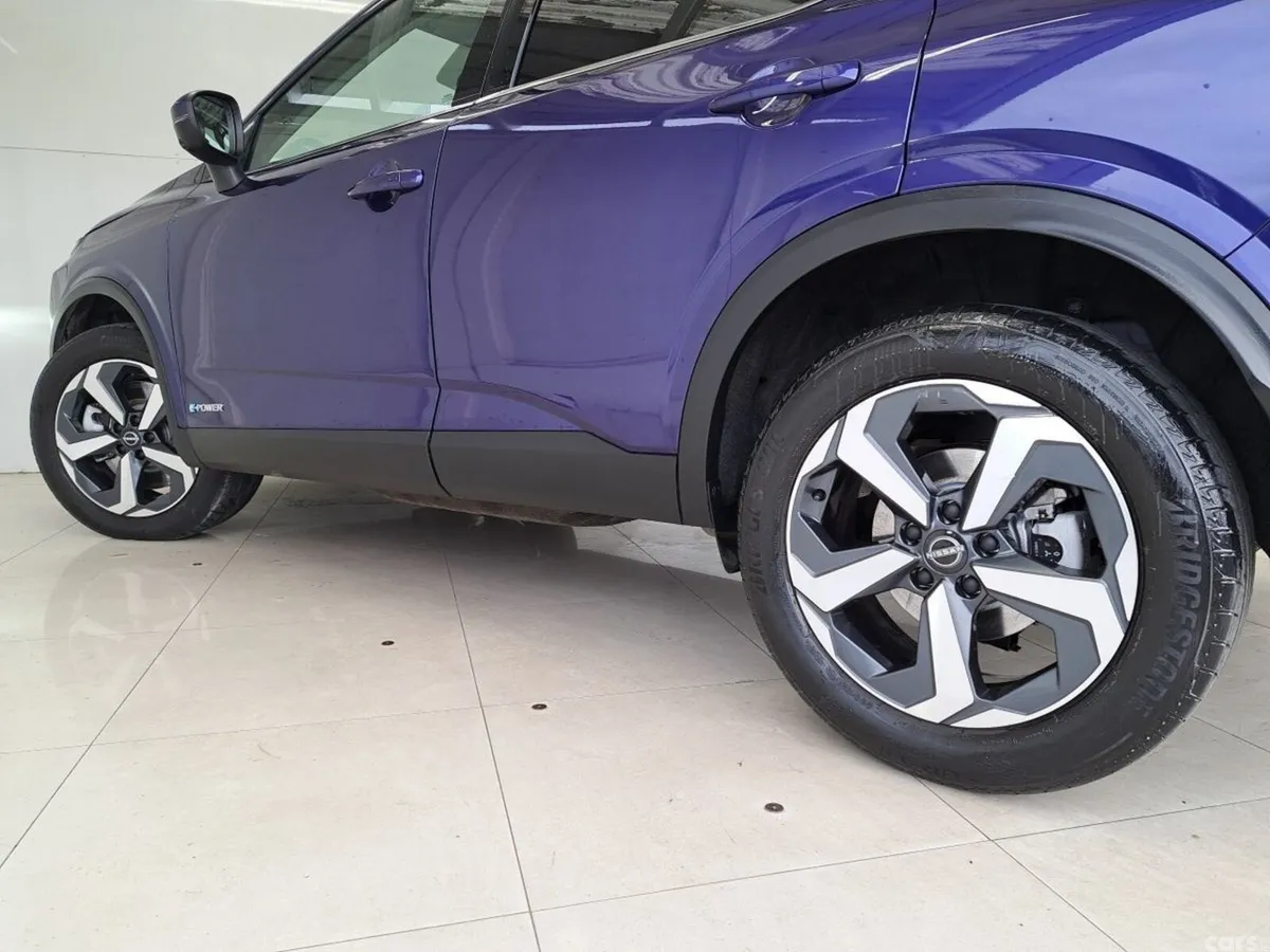 Nissan Qashqai SUV, Petrol Hybrid, 2025, Blue