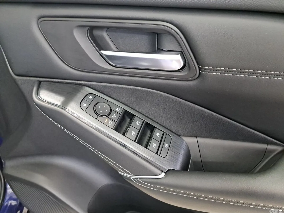 Nissan Qashqai SUV, Petrol Hybrid, 2025, Blue