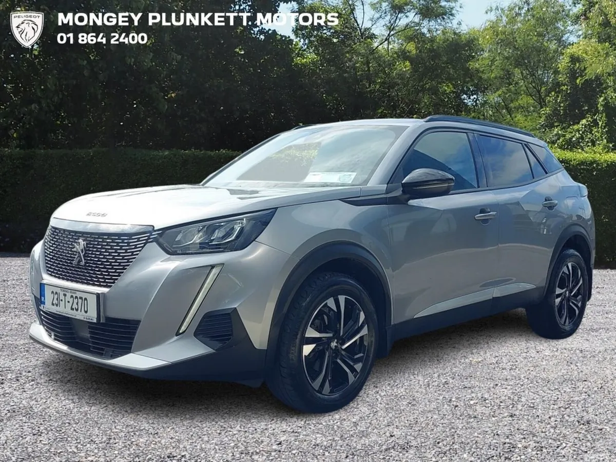 Peugeot 2008 MPV, Petrol, 2023, Grey