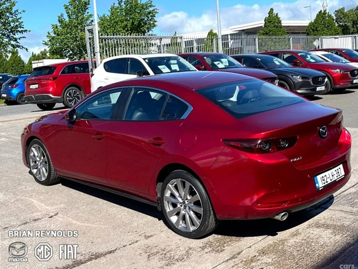 Mazda Mazda3 Saloon, Diesel, 2019, Red