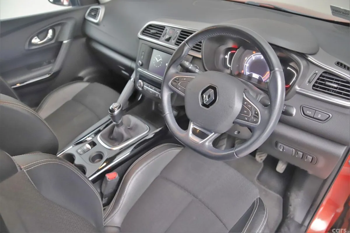 Renault Kadjar SUV, Diesel, 2018, Red