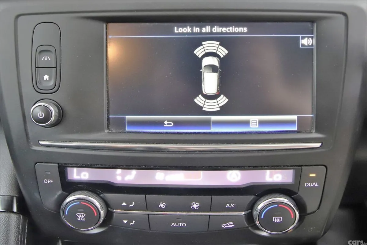 Renault Kadjar SUV, Diesel, 2018, Red