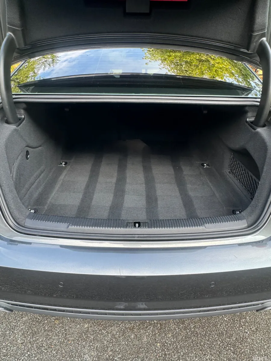 Audi A6 Saloon, Diesel, 2017, Grey
