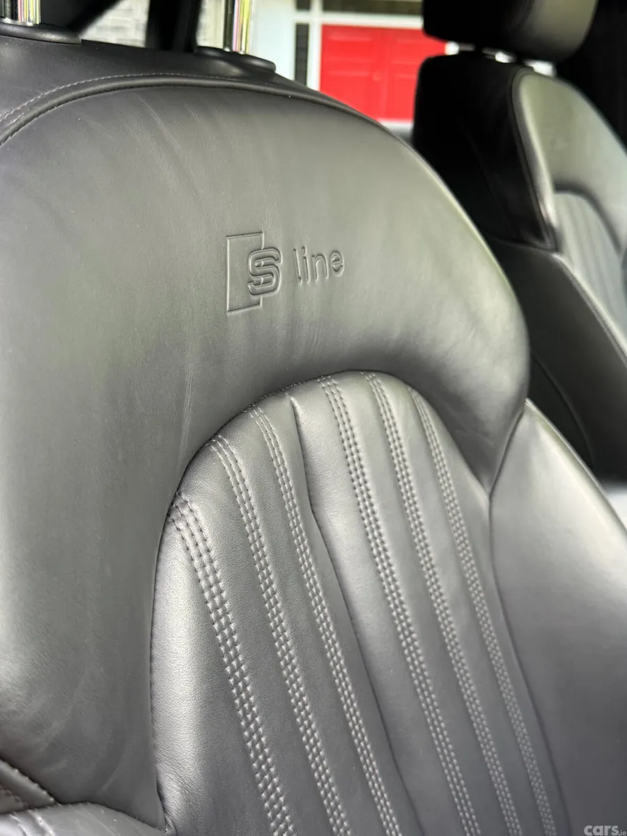 Audi A6 Saloon, Diesel, 2017, Grey