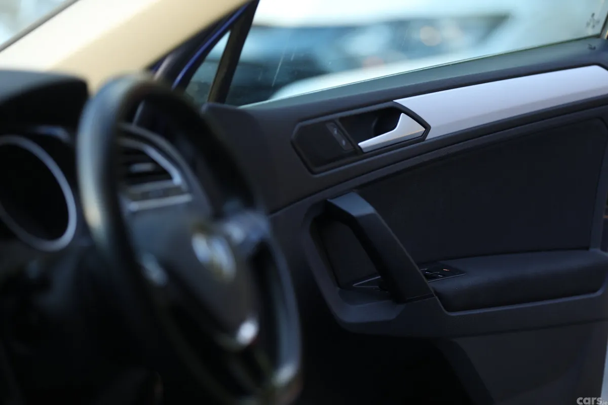 Volkswagen Tiguan SUV, Petrol, 2020, Blue